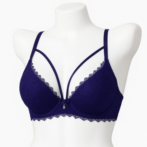 Lace Embrace - Image 4